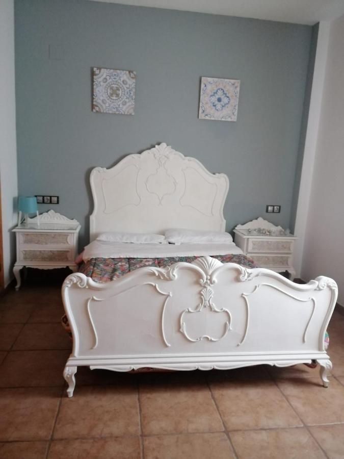 El Membrillar Villa La Carlota Luaran gambar